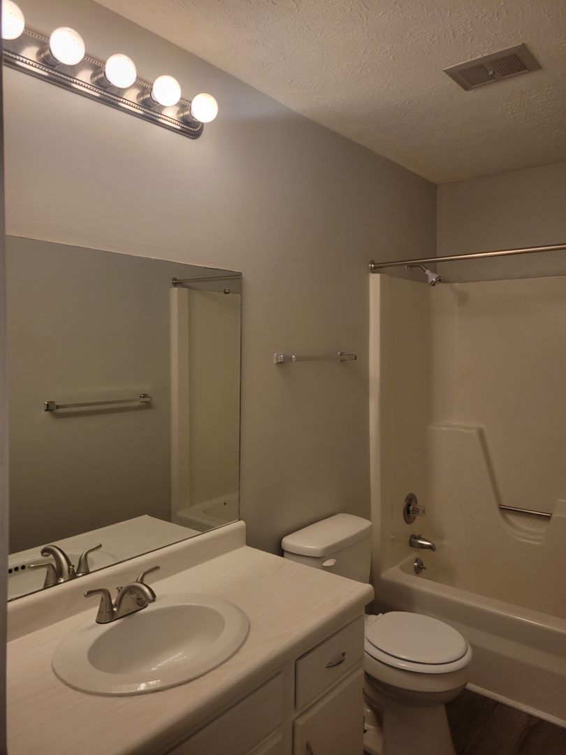 913 Naomi Drive, Maryville, TN 37804