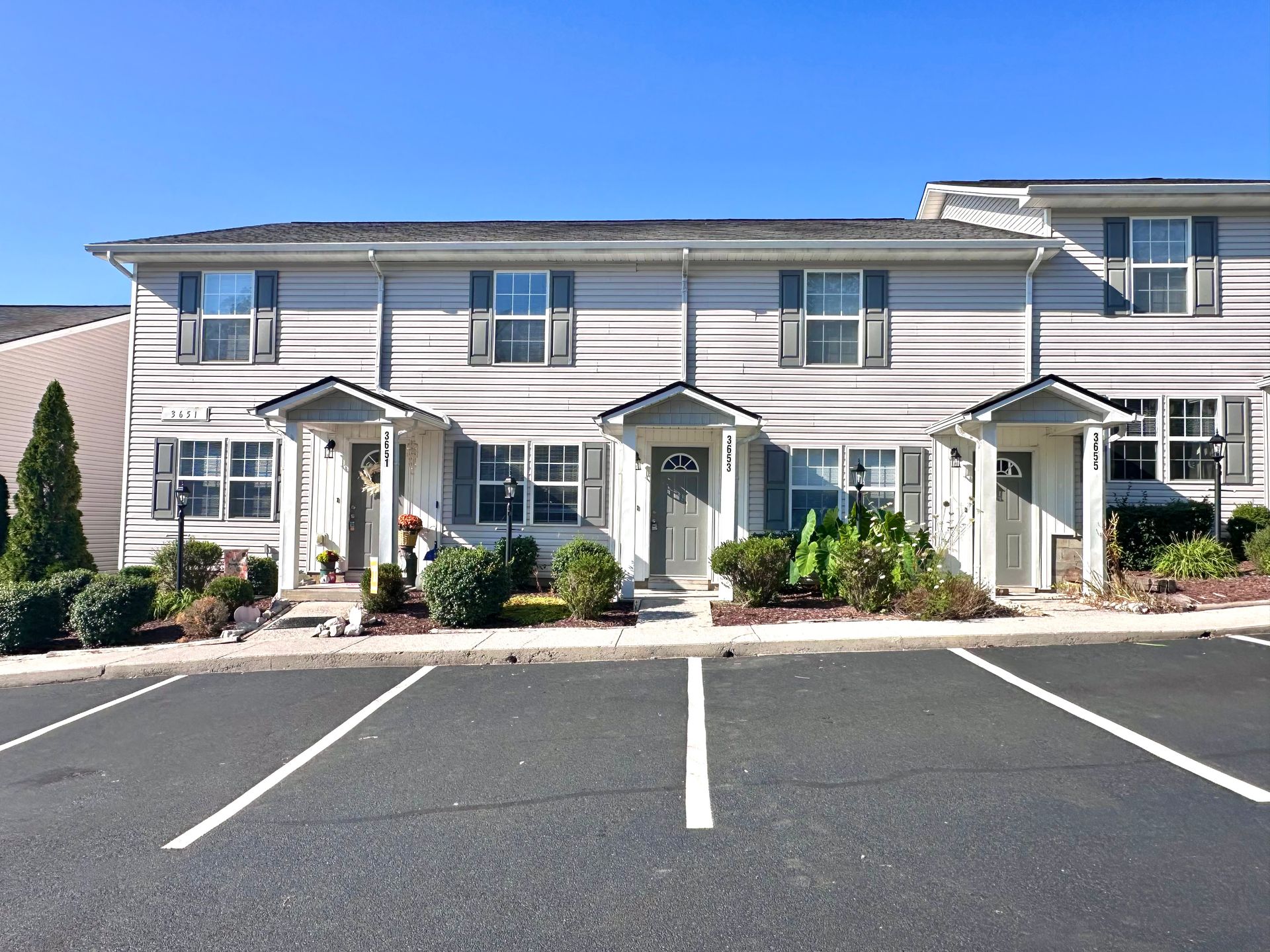 Knoxville Apartment: 3505 Old Valley View Dr