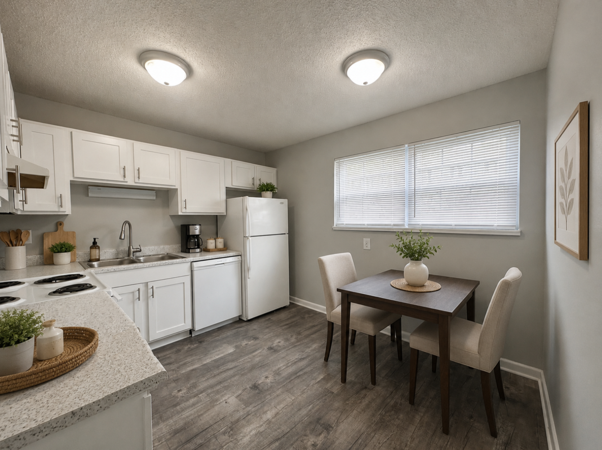 Louisville Apartment: 119 Lakeview Court