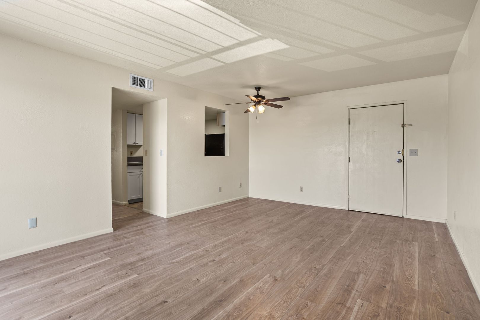 Peppertree Apartments 4 of 12