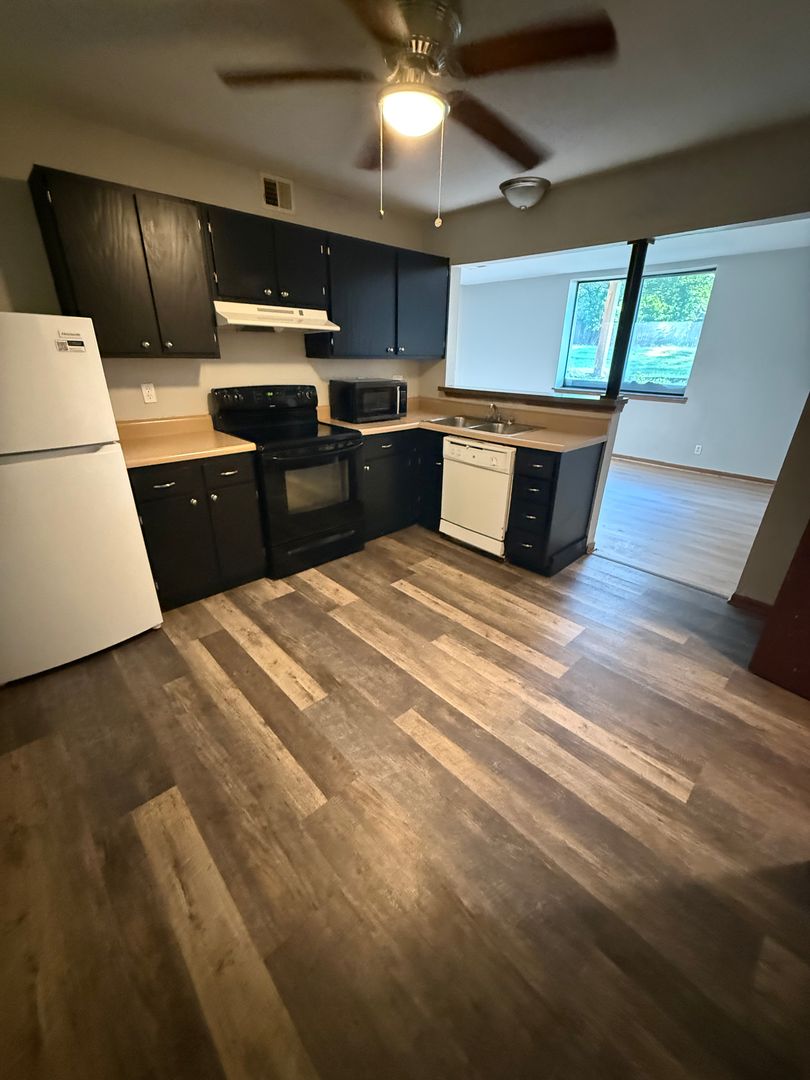 Leavenworth 2 Bed 1.5 Bath! SPECIAL OFFER: FIRST MONTH HALF OFF 12 of 12