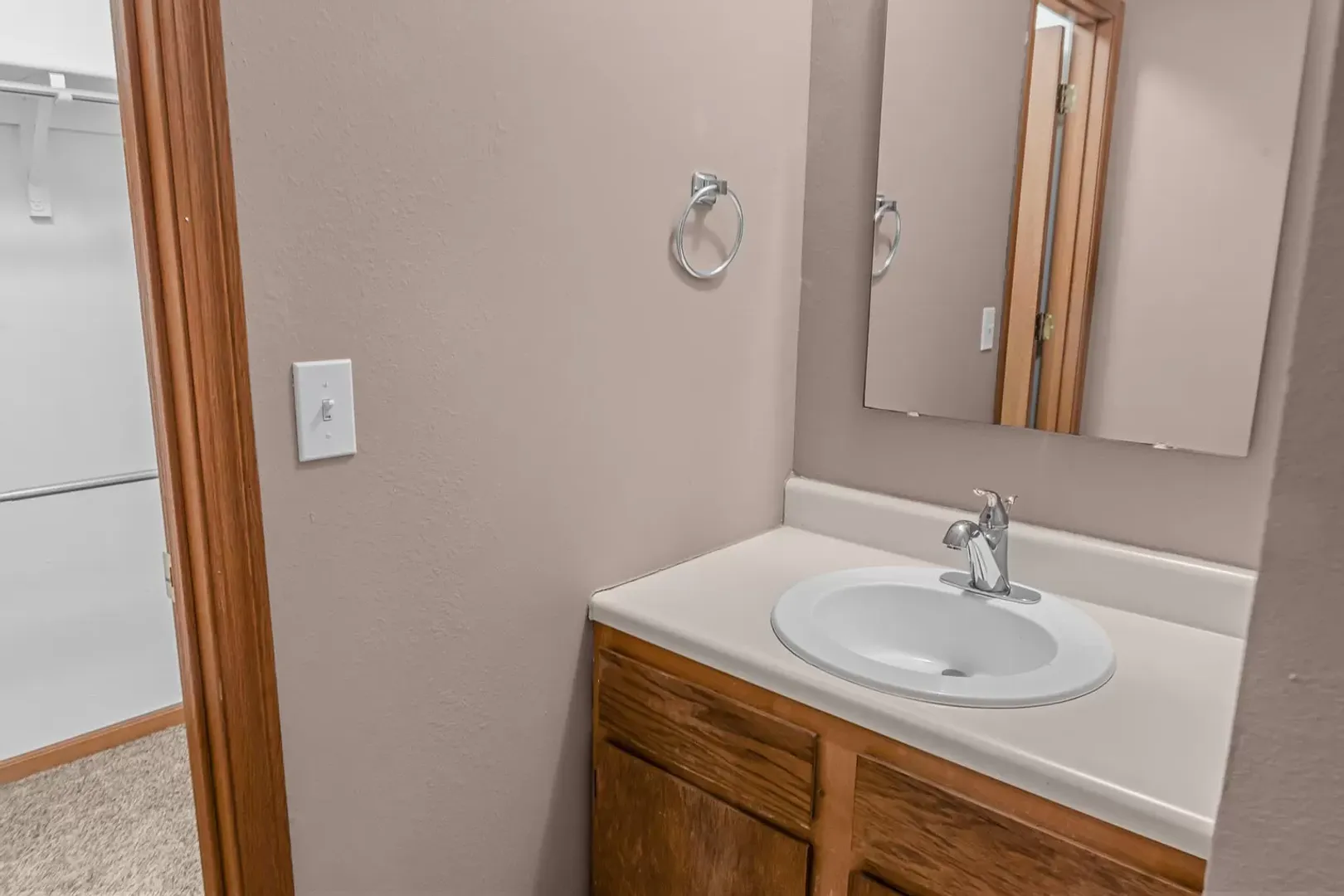 2Bd, 1.5B, Leavenworth KS 17 of 18