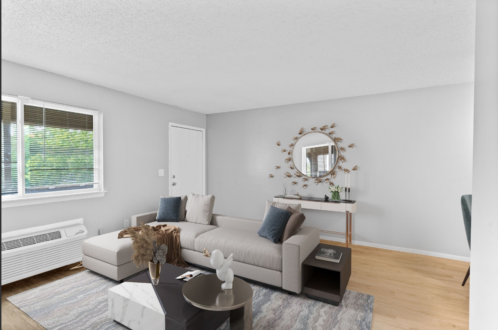 Olathe Apartment: 515 S Clairborne Rd.