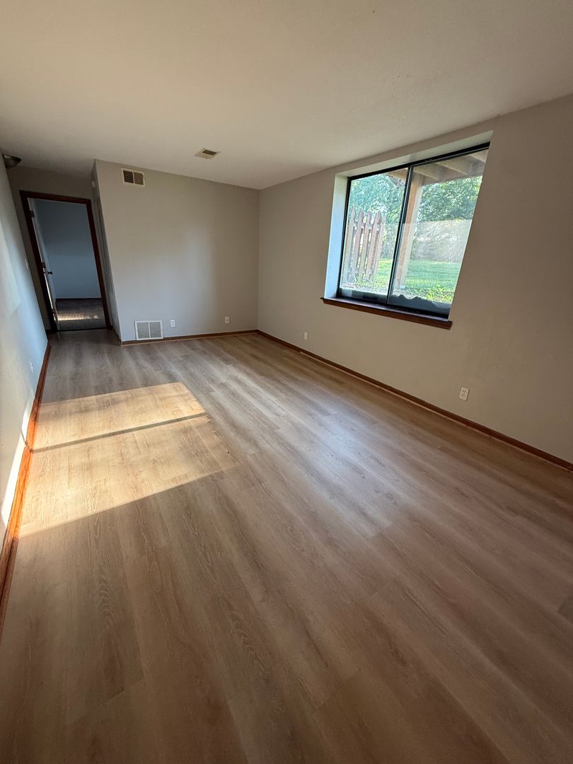 Leavenworth 2 Bed 1.5 Bath! SPECIAL OFFER: FIRST MONTH HALF OFF 10 of 12