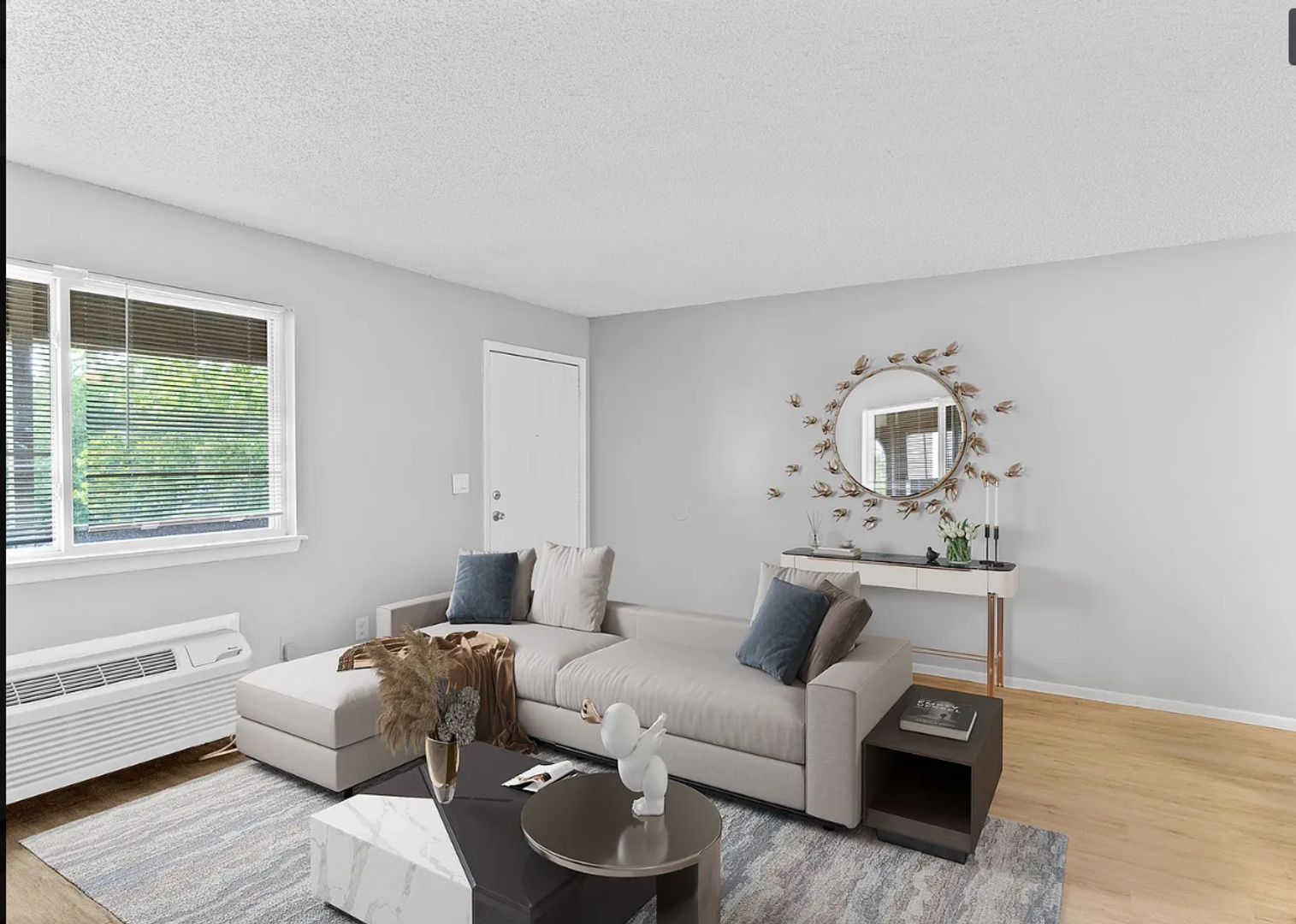 Olathe Apartment: 515 S Clairborne Rd.