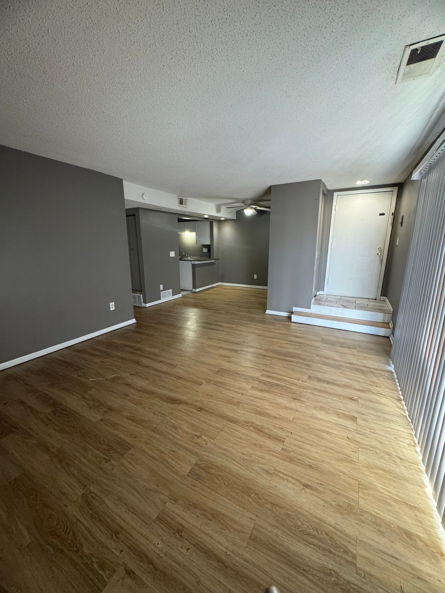 Kansas City Apartment: 2803 New Jersey Ave