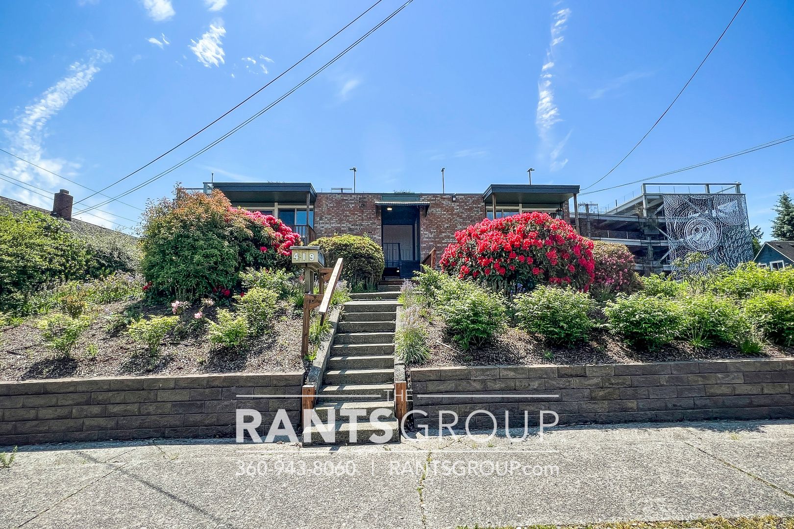 Olympia Apartment: 419 9th Ave SE