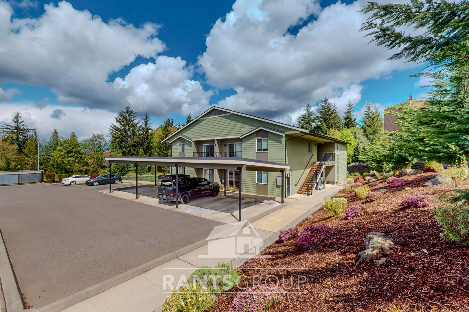 Tumwater Apartment: 1992 Ridgeview Loop SW