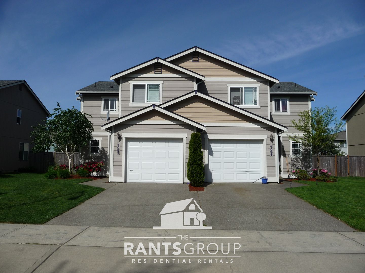 Tumwater Apartment: 7029 & 7031 Lazy Ct SW