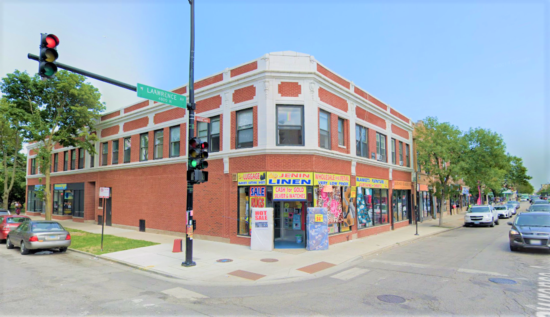 Chicago Apartment: 3554 W Lawrence Ave