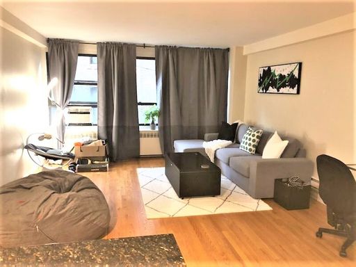 4180 N Marine Dr Unit 212 #APT – photo 1
