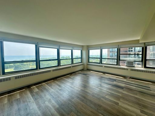 4180 N Marine Dr, Unit 1405 #APT – photo 1