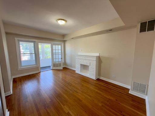 4546 N Western Ave, Unit 3 – photo 1