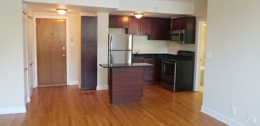 4180 N Marine Dr Unit 106 #APT – photo 1