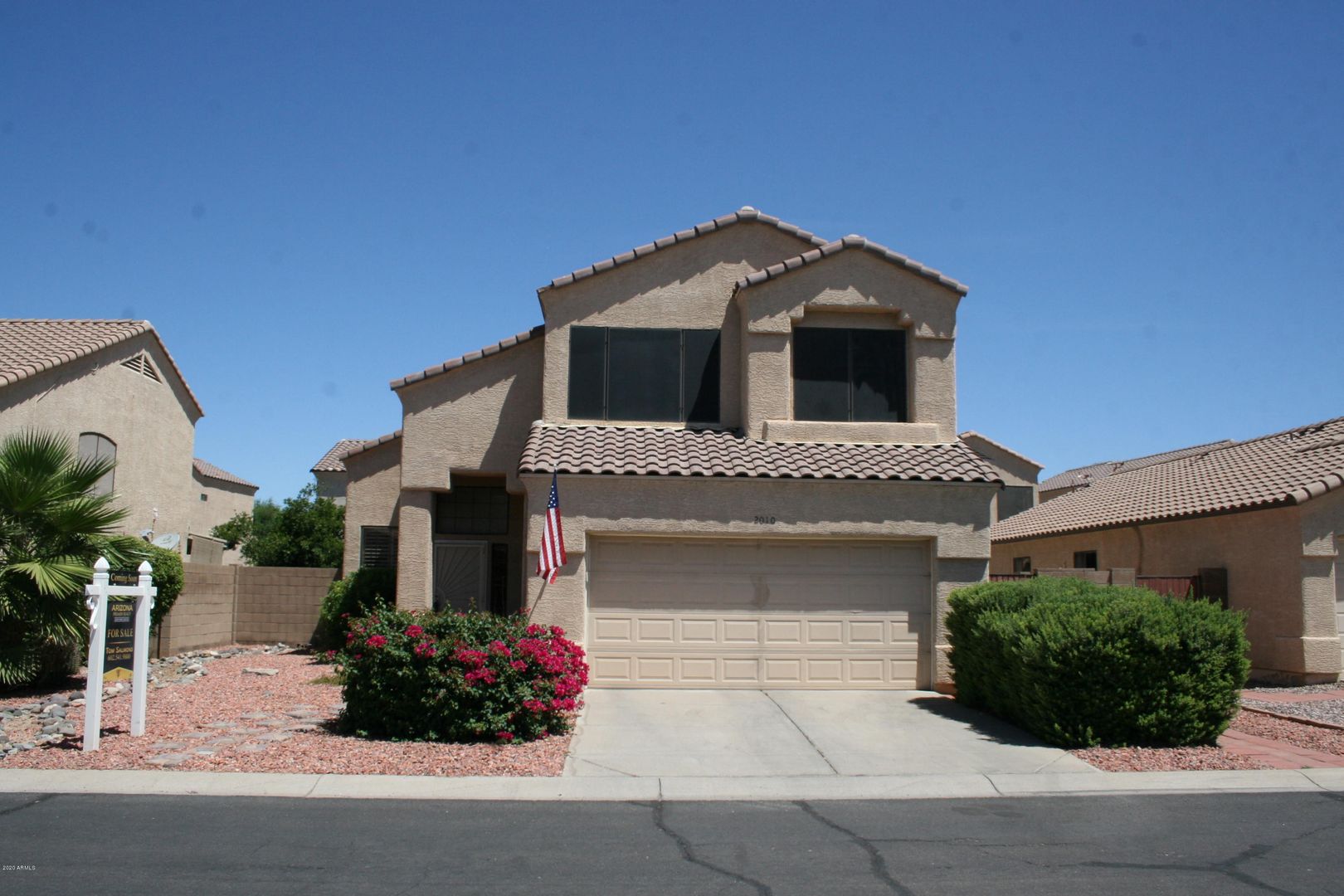 Phoenix House: 2010 W Tracy Ln