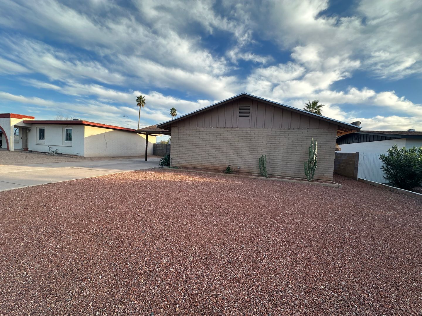 Tempe House: 1743 E Campus Drive