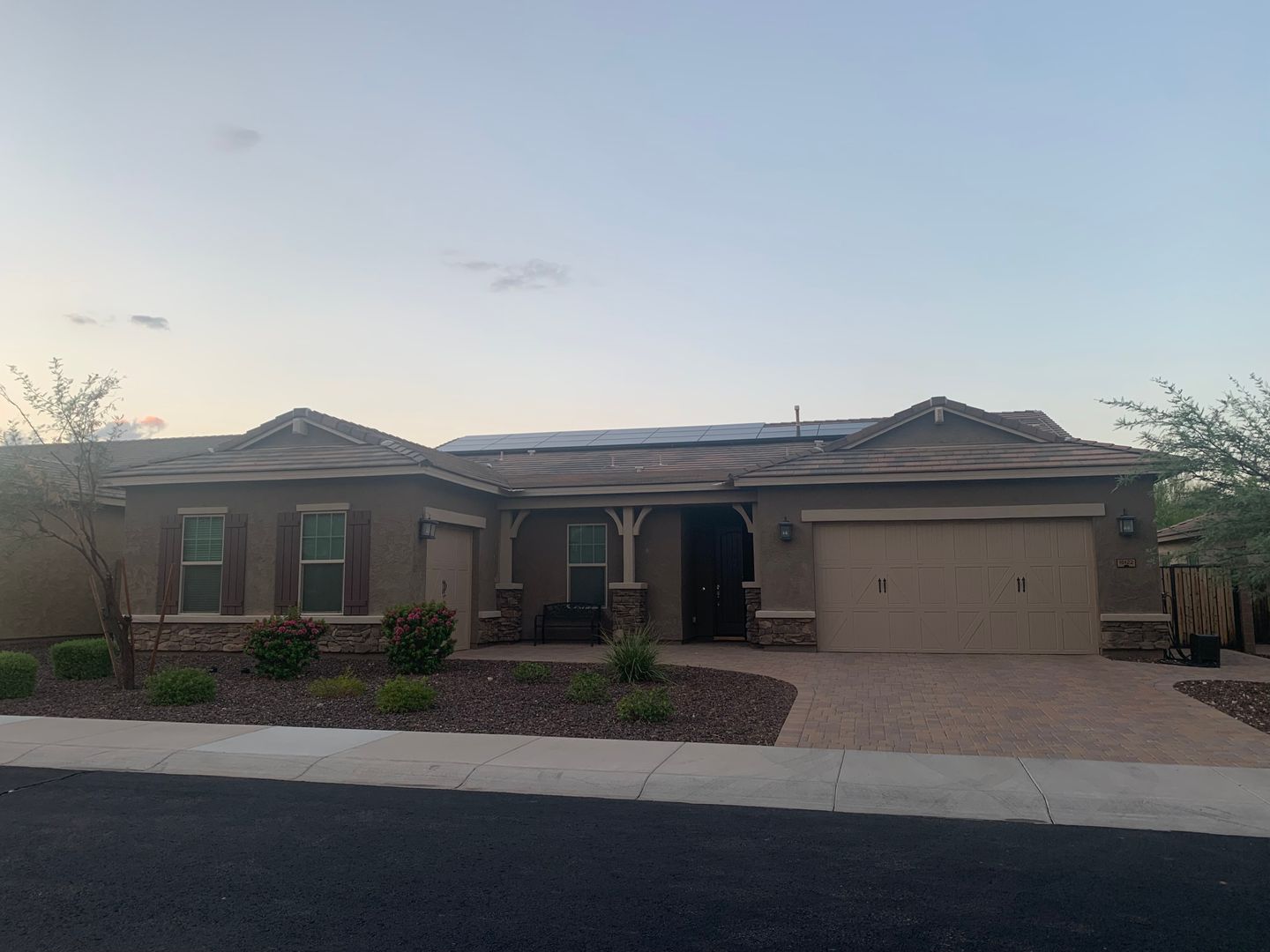 Peoria House: 10122 W. El Cortez Place