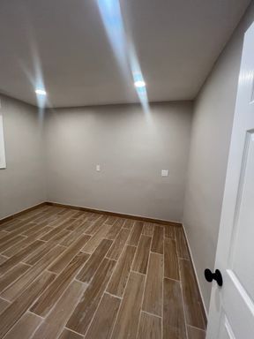 20301 Cohasset Street - 2
