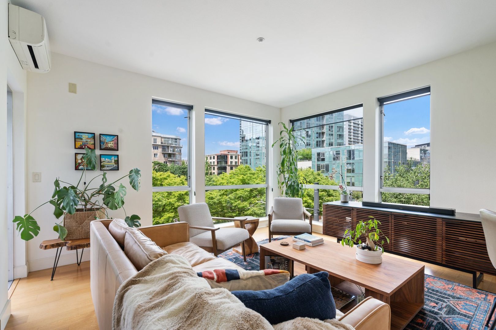Portland Condo: 1125 NW 9TH AVE #302