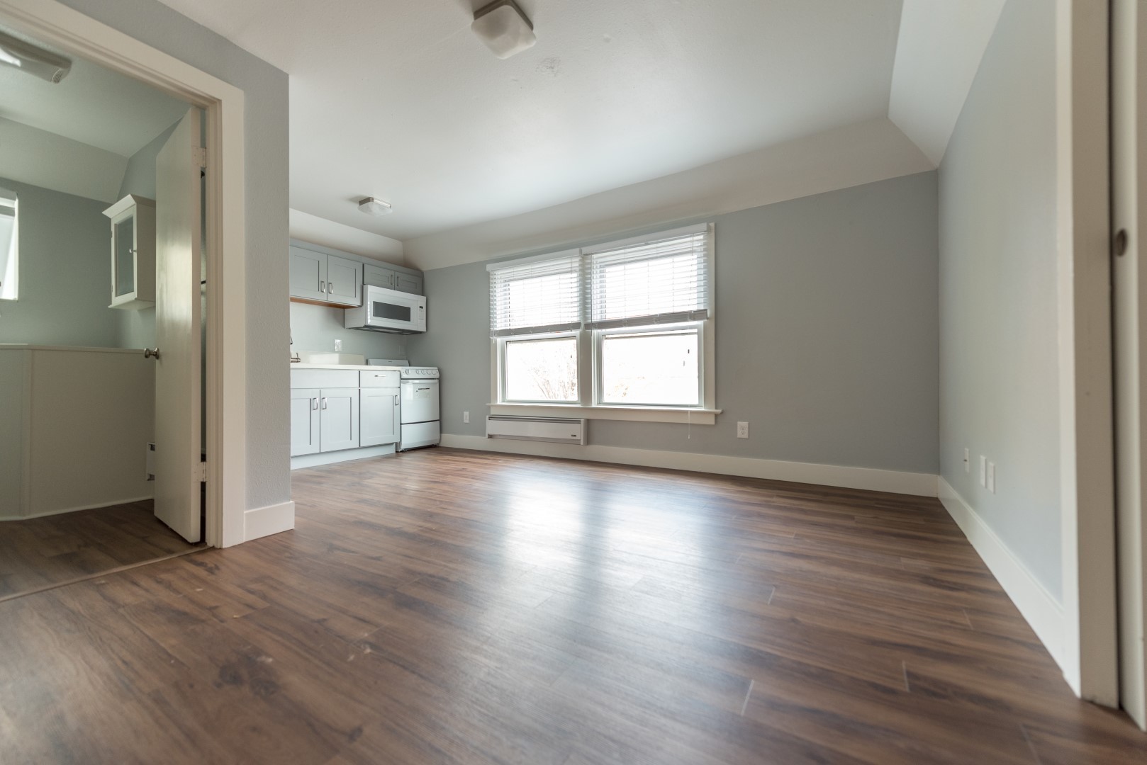 Portland Apartment: 1402-1406 SW 12th Ave