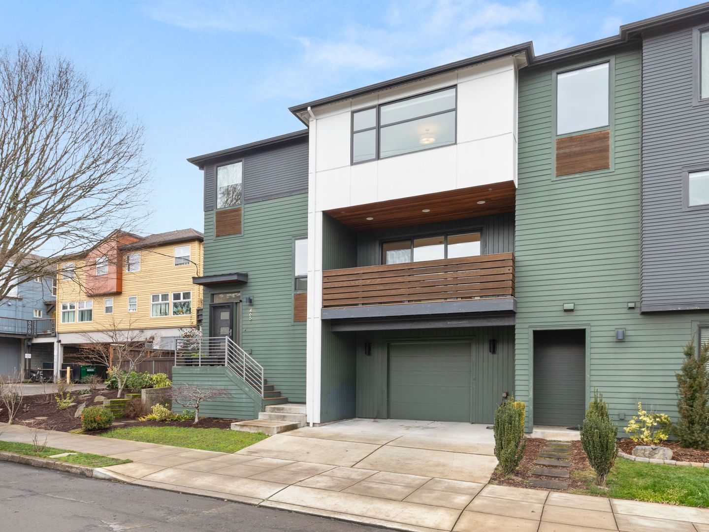 Portland House: 465 NE Skidmore St