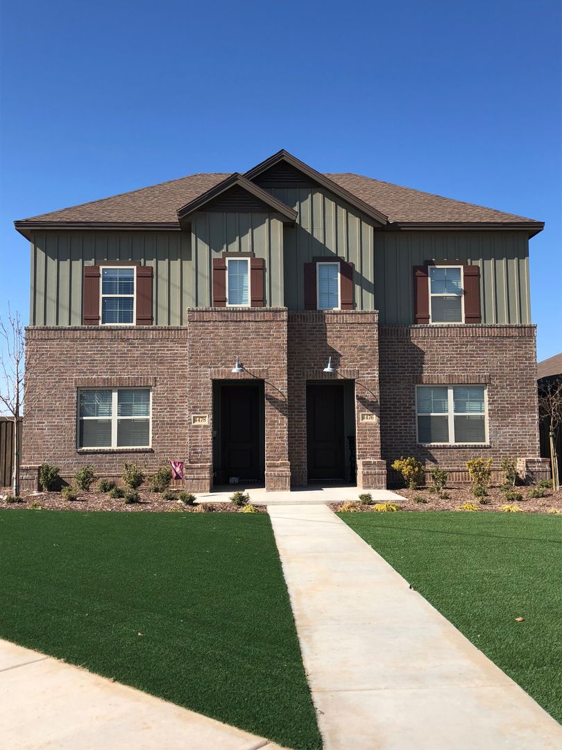 Lubbock Townhome: 121st Lane