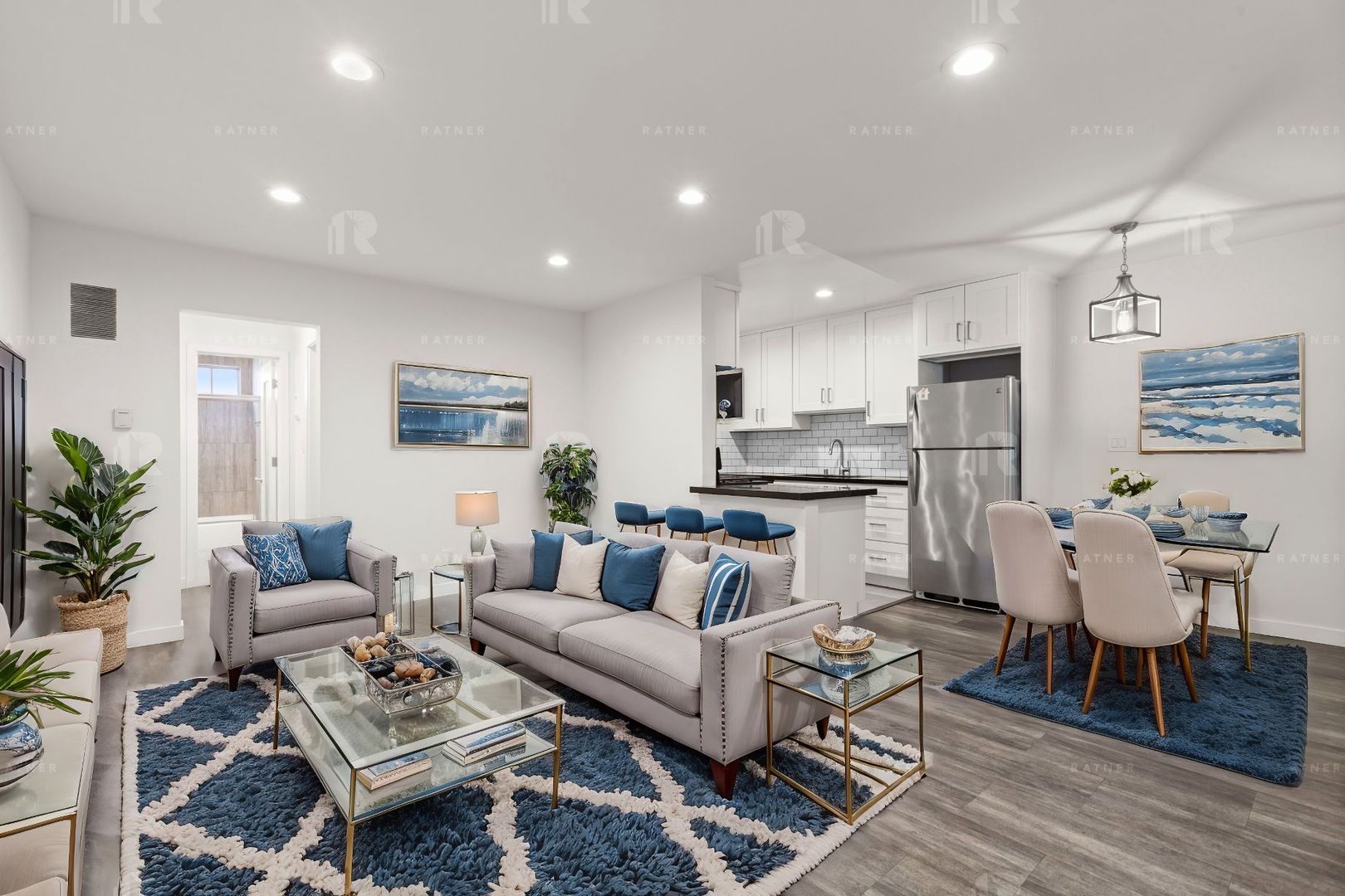 Los Angeles Apartment: 7259 Willoughby Avenue