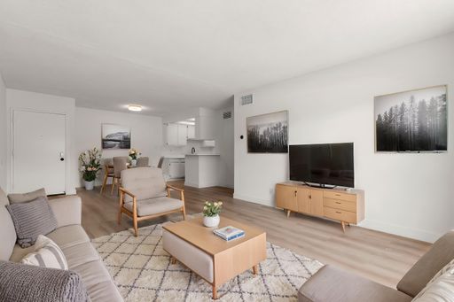 NEWLY RENNOVATED Large top floor 2+2 in prime Valley Village ~ Central AC, Parking, Sparkling Pool on-site ~ Low Security Deposit – photo 1