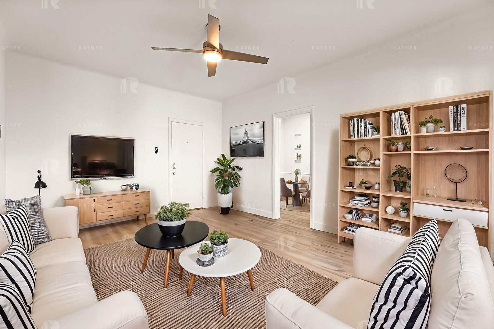 Beverly Hills Apartment: 414 N. Maple Drive