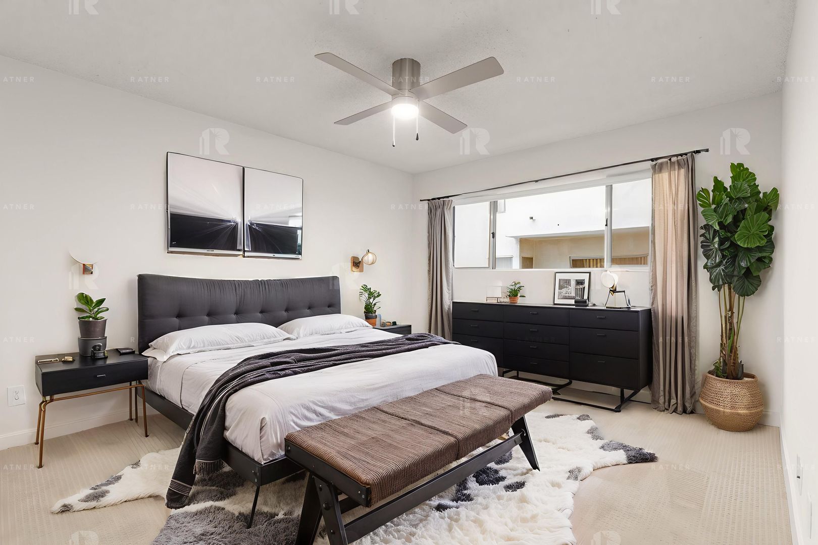 Sherman Oaks Apartment: 4573 Willis Avenue