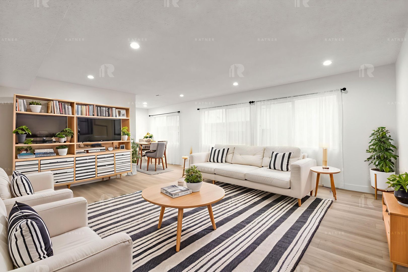 Sherman Oaks Apartment: 4573 Willis Avenue
