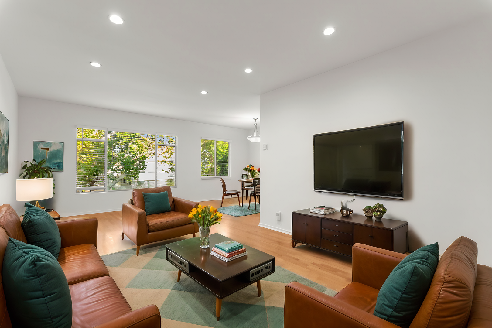 Beverly Hills Apartment: 325 S. Rexford Drive