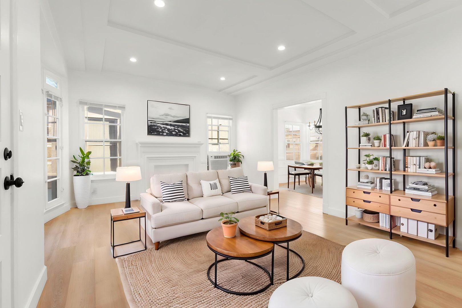 Beverly Hills Apartment: 141 S. Crescent Drive