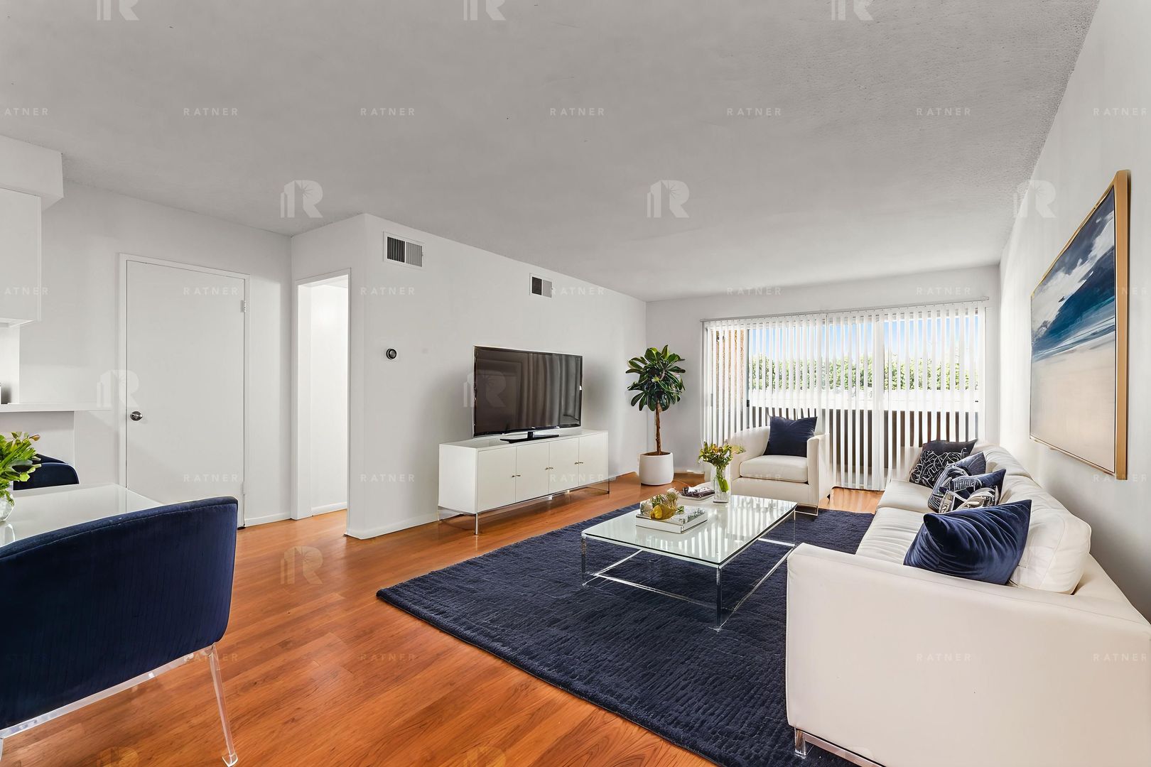 Valley Village Apartment: 5266 Corteen Place