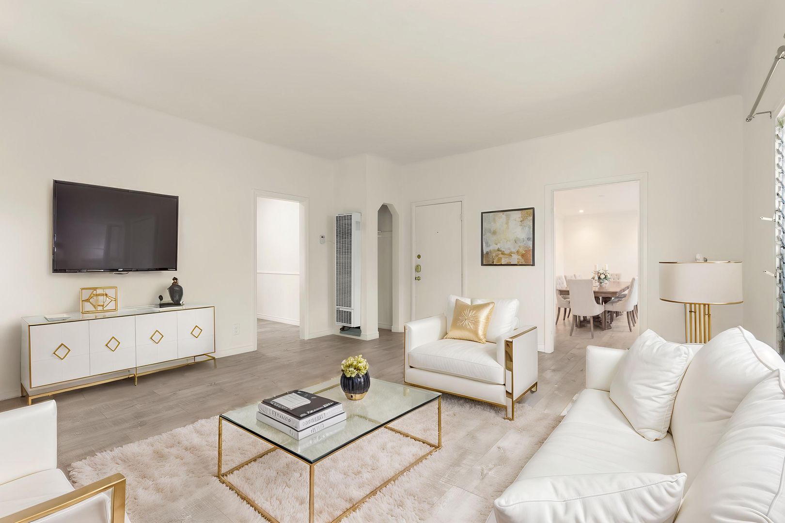 Beverly Hills Apartment: 414 N. Maple Drive
