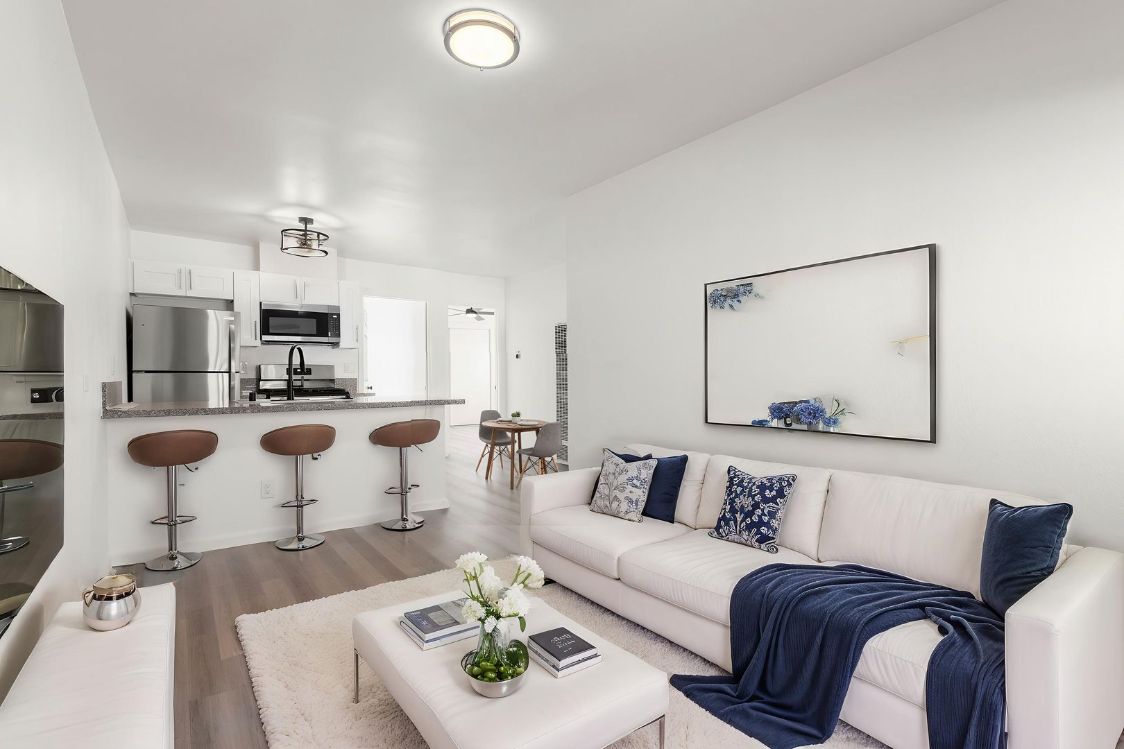 Los Angeles Apartment: 1040 W. 91st Street