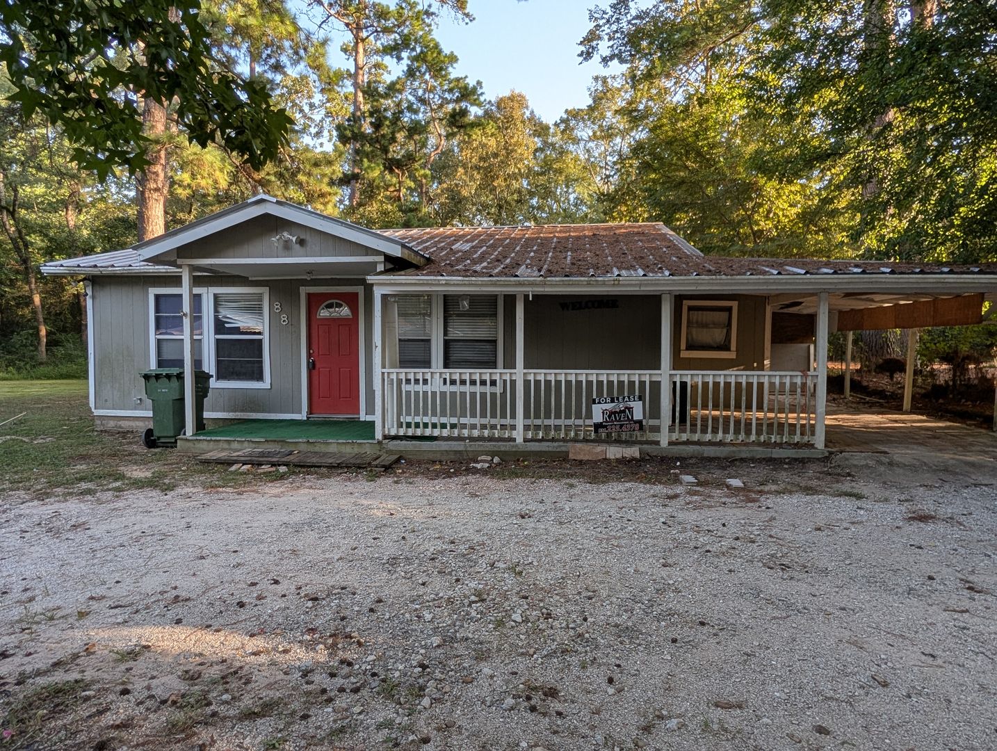 Huntsville House: 88 Gazebo St.
