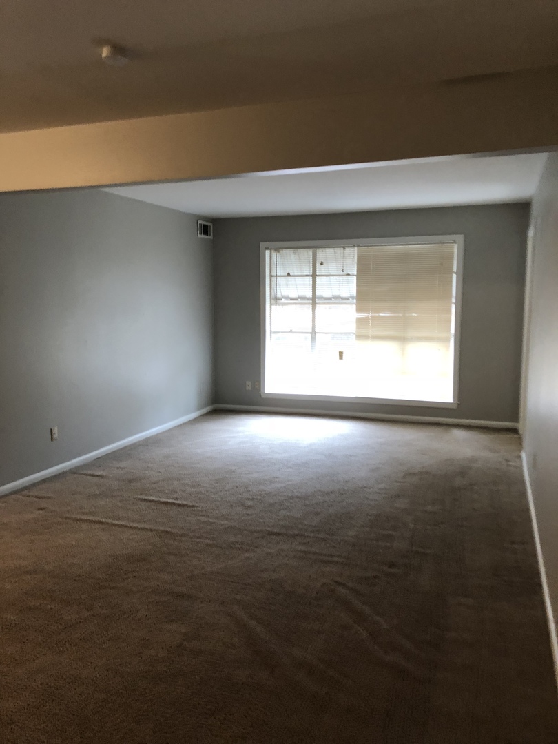 818 University 3, Huntsville, TX 77320