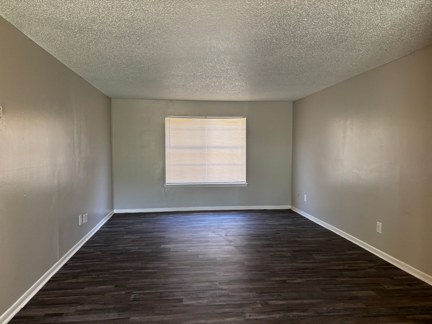 Huntsville Apartment: 1612 Ave O