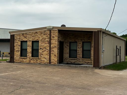 Office on SH 75 N – photo 1