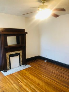 2 Bed / 1 Bath townhome on 9th Ave close to Wexner Medical Center – photo 1