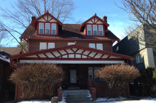 Columbus House: 2005 Summit St.