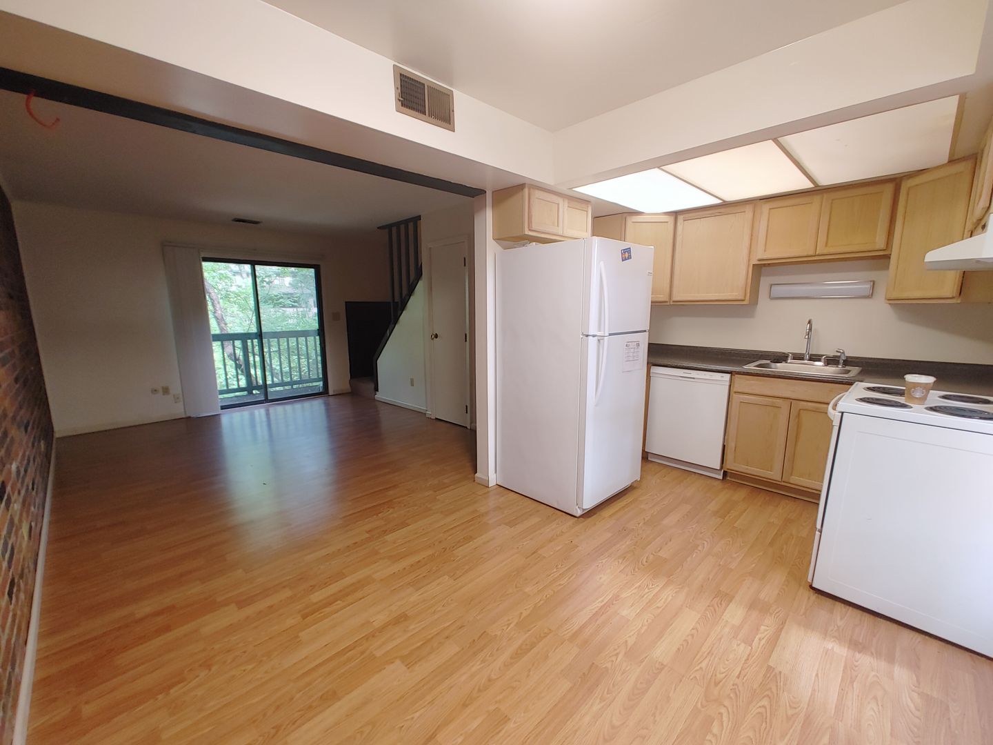 Columbus Apartment: 2020 Iuka Ave