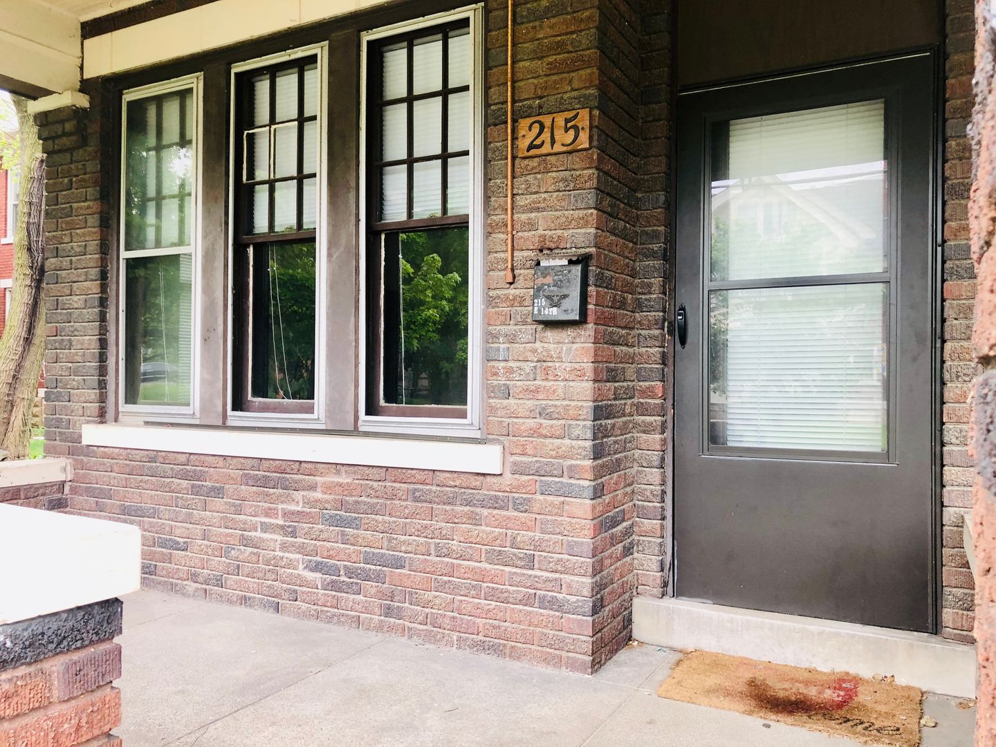 Columbus Apartment: 213-215 E 14th Ave