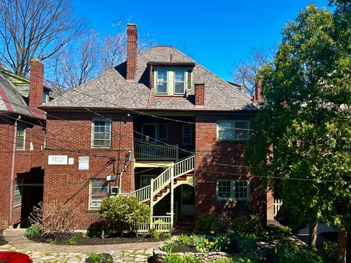 1 Bed/1 Bath overlooking Iuka Ravine a short distance from the Oval – photo 1