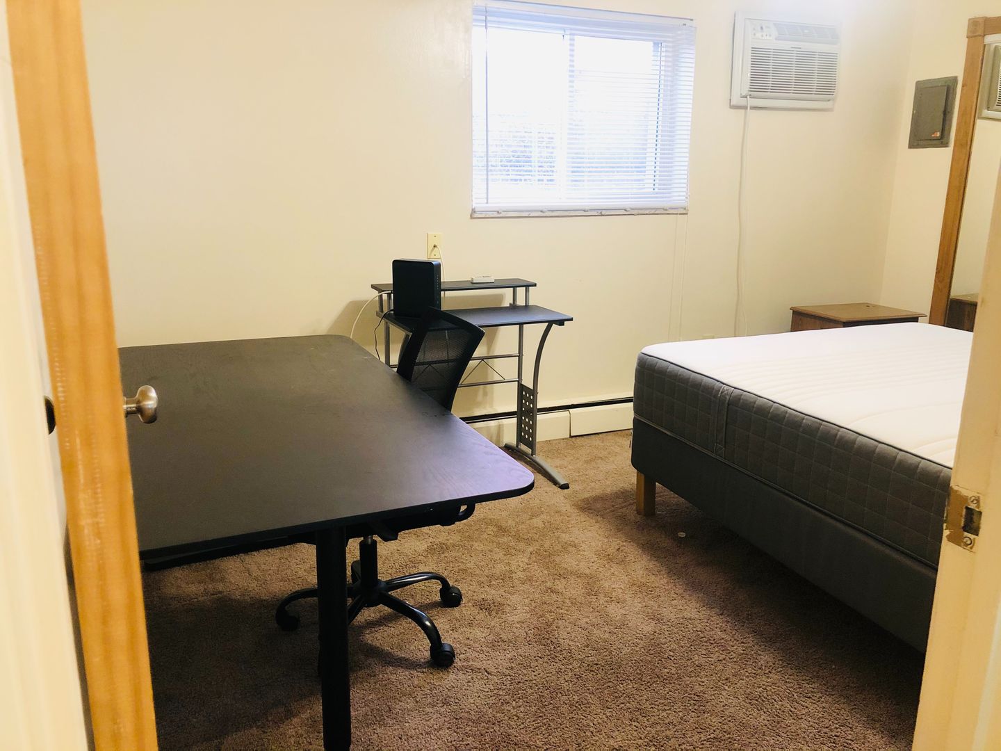 Columbus Apartment: 1827 N 4th St