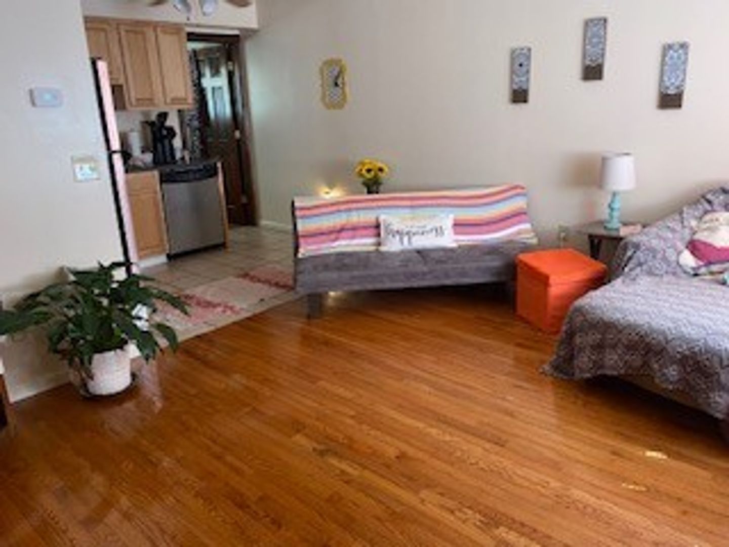 Columbus Apartment: 1827 N 4th St