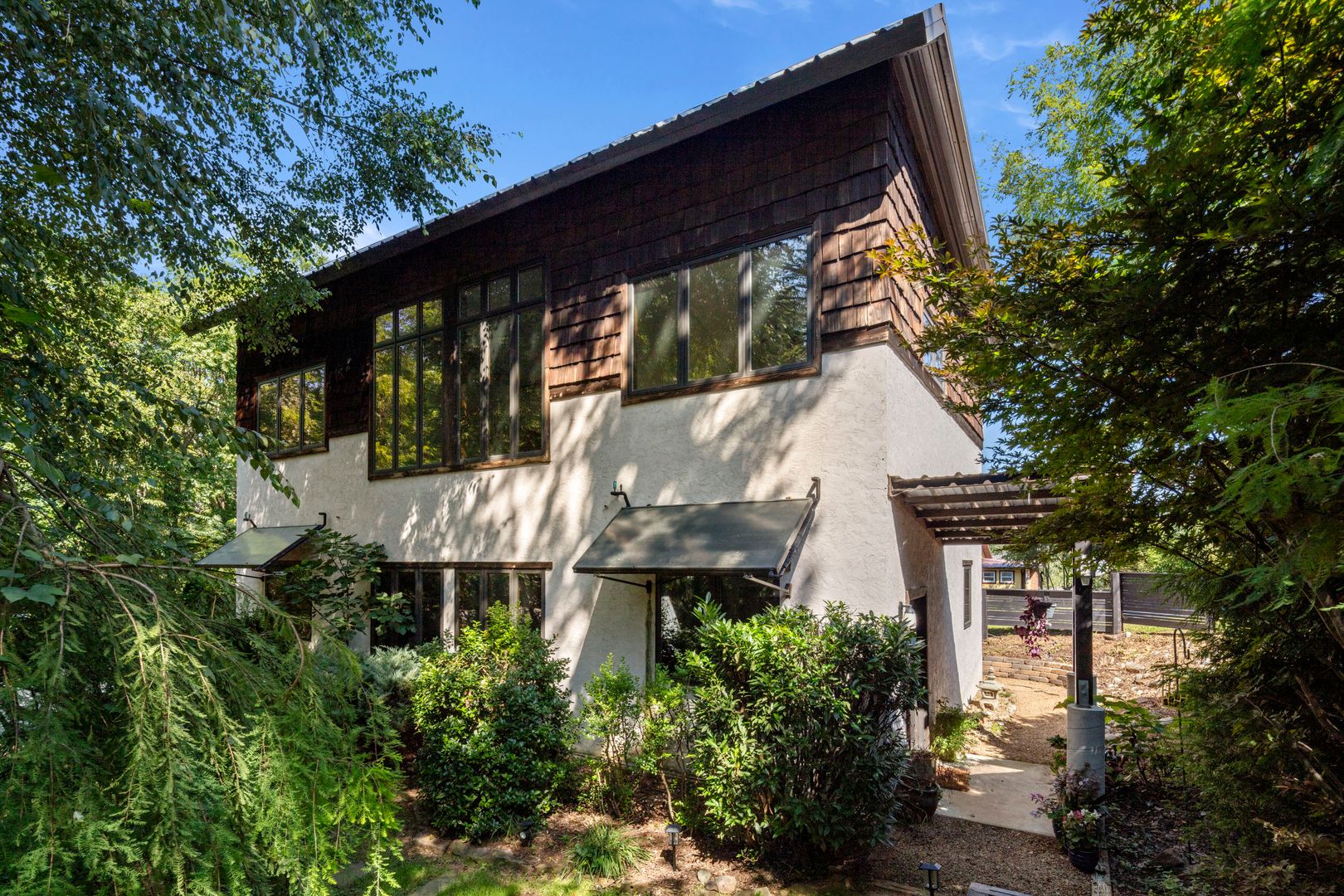 Asheville House: 74 Boyd Ave.