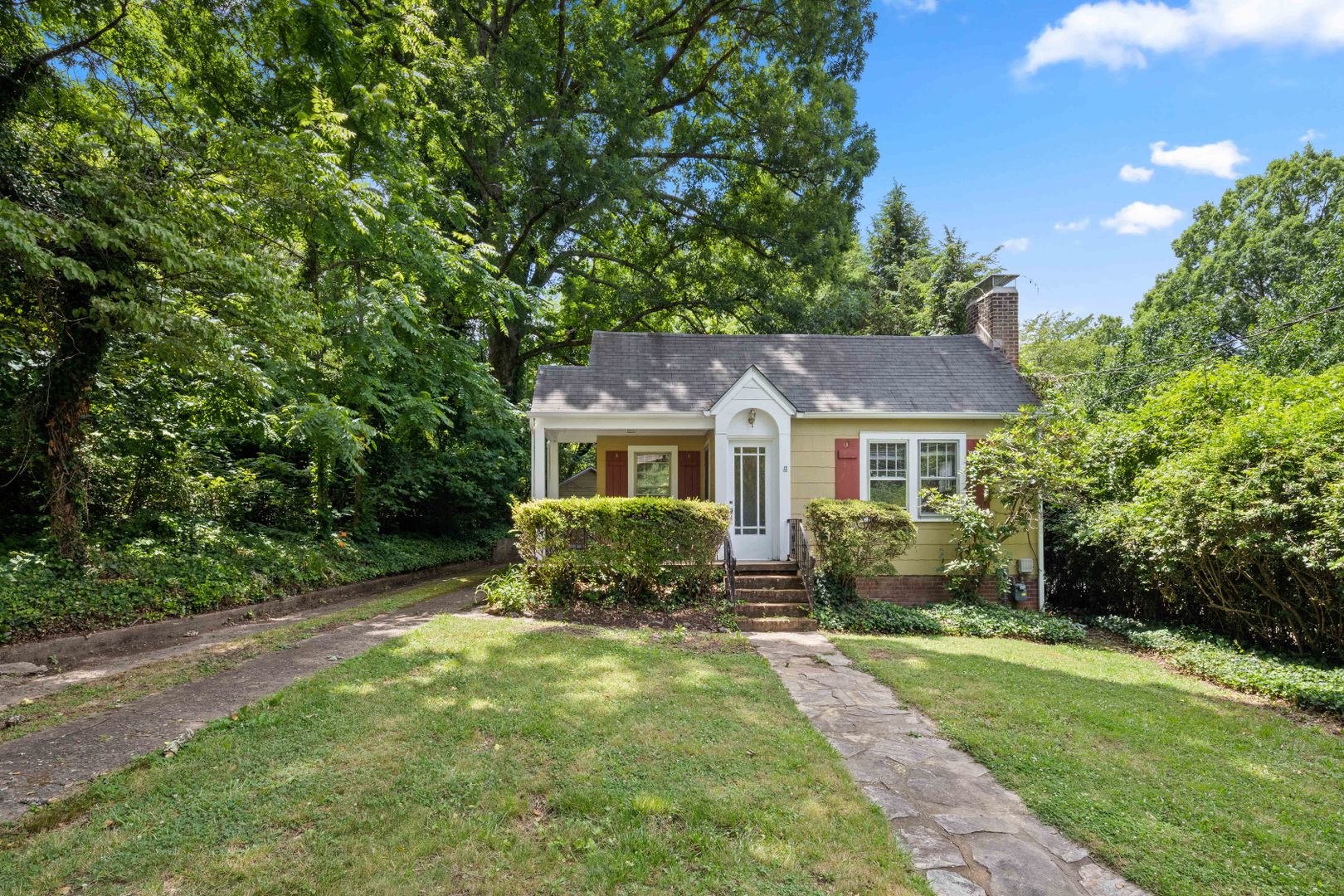 Charming Kenilworth Home