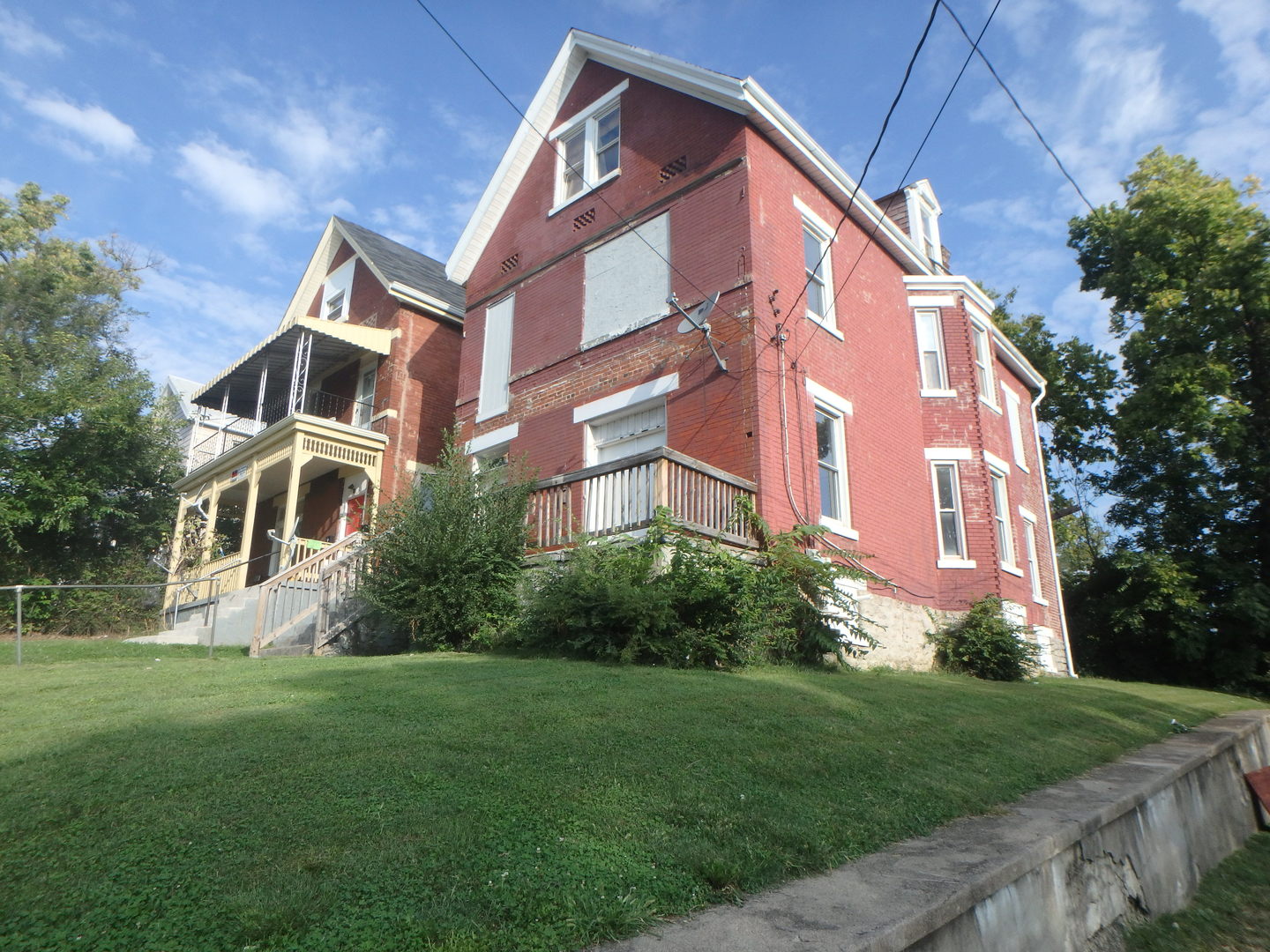 Cincinnati Apartment: 530 Ridgeway Ave.